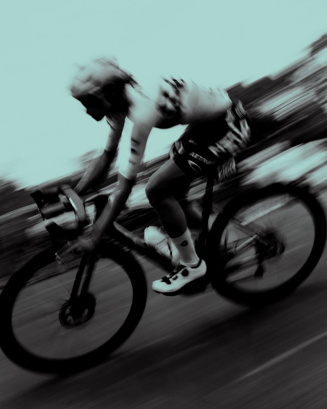 NSTRMO rider sprinting, motion blur